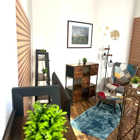 Piano Halle - Netflix - Free Wifi 6 *