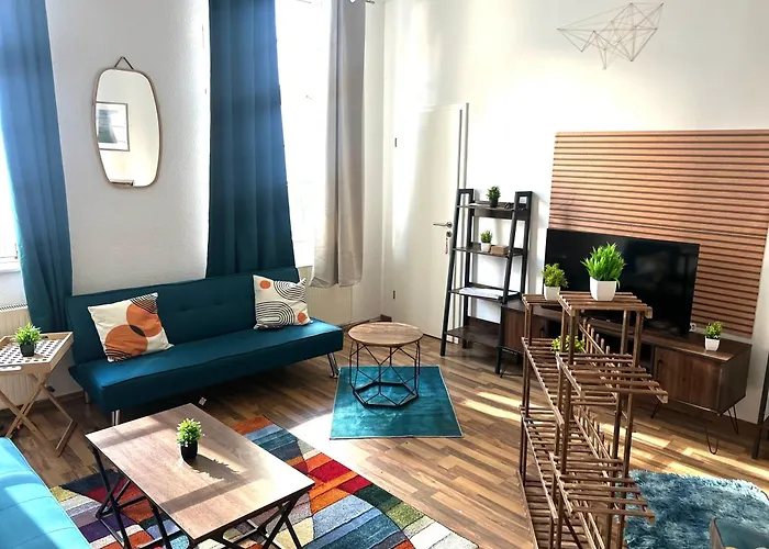 Piano Halle - Netflix - Free Wifi 6 Lägenhet