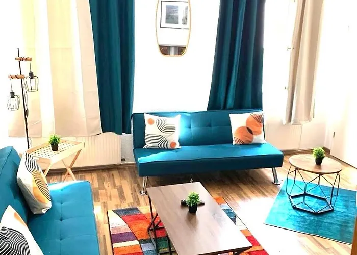 Piano Halle - Netflix - Free Wifi 6 Lägenhet